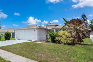 4805 KINGSTON CIR, KISSIMMEE, FL 34746 - MLS#MFRTB8502258