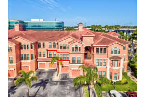 2705 VIA MURANO #123, CLEARWATER, FL 33764 - MLS#MFRTB8502271