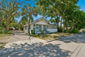 1002 23RD STREET, BRADENTON, FL 34205 - MLS#MFRTB8502279