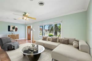 209 PALM AVENUE, NOKOMIS, FL 34275 - MLS#MFRTB8502283