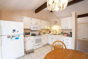 8602 BRIAR GROVE CIRCLE, TAMPA, FL 33615 - MLS#MFRTB8502293