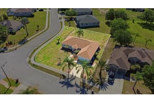 4378 DINNER LAKE BOULEVARD, LAKE WALES, FL 33859 - MLS#MFRTB8502309