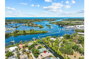 1114 MARINA DRIVE, TARPON SPRINGS, FL 34689 - MLS#MFRTB8502380