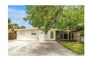 110 Ne Monroe Cir N #1, ST PETERSBURG