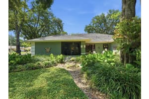 5046 BARROWE DRIVE, TAMPA, FL 33624 - MLS#MFRTB8502389