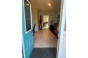 MLS# MFRTB8502457, St Petersburg, Florida 33712