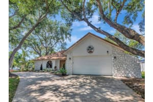 2820 VALENCIA LANE, PALM HARBOR, FL 34684 - MLS#MFRTB8502486