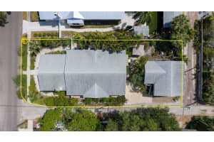 1260 10TH STREET, ST PETERSBURG, FL 33705 - MLS#MFRTB8502536