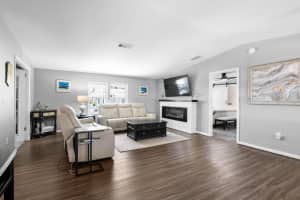 164 SAINT THOMAS CIRCLE, APOLLO BEACH, FL 33572 - MLS#MFRTB8502543