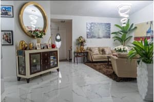 8419 NW 193RD LN, HIALEAH, FL 33015 - MLS#MFRTB8502591
