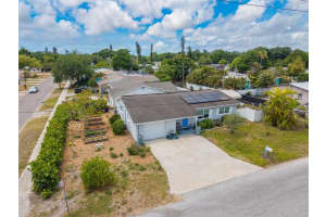 1099 52ND STREET, GULFPORT, FL 33707 - MLS#MFRTB8502656