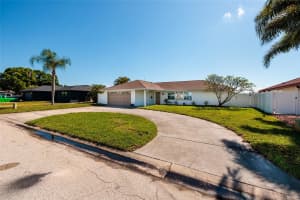9773 1ST STREET, ST PETERSBURG, FL 33702 - MLS#MFRTB8502676