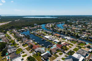 9773 1ST STREET, ST PETERSBURG, FL 33702 - MLS#MFRTB8502676