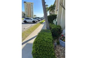 4700 COVE CIRCLE, ST PETERSBURG, FL 33708 - MLS#MFRTB8502692