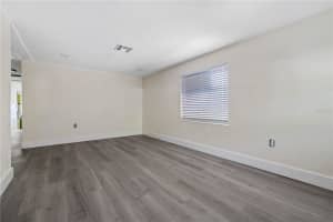 8303 11TH STREET, TAMPA, FL 33604 - MLS#MFRTB8502724