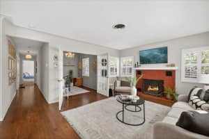 2400 9TH AVENUE, ST PETERSBURG, FL 33713 - MLS#MFRTB8502739