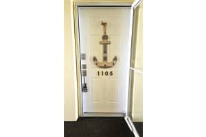 MLS# MFRTB8502812, St Petersburg, Florida 33708