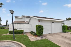 6537 CAPE HATTERAS WAY, ST PETERSBURG, FL 33702 - MLS#MFRTB8502870