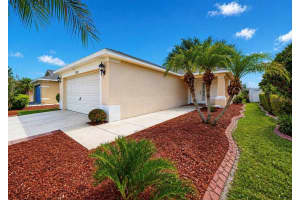 11537 CRESTLAKE VILLAGE DRIVE, RIVERVIEW, FL 33569 - MLS#MFRTB8502888