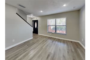 MLS# MFRTB8502949, Tampa, Florida 33618