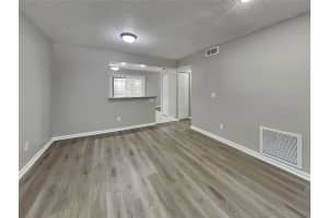 MLS# MFRTB8502949, Tampa, Florida 33618