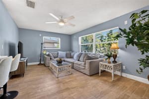 5810 VENETIAN BOULEVARD, ST PETERSBURG, FL 33703 - MLS#MFRTB8502953