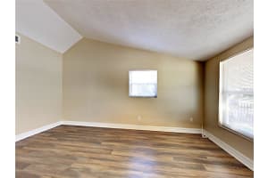 MLS# MFRTB8502957, Pinellas Park, Florida 33782