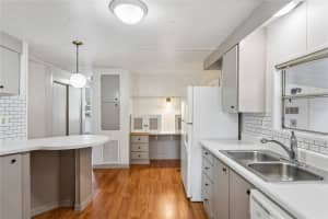 6950 46TH AVENUE, ST PETERSBURG, FL 33709 - MLS#MFRTB8502959