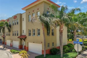 650 Siren Wind Ln, CLEARWATER