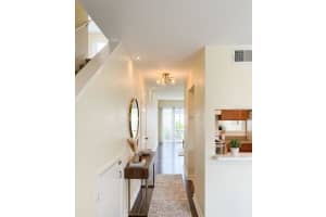 7143 BANK DRIVE, TAMPA, FL 33617 - MLS#MFRTB8503004