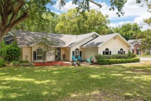 2121 WILDWOOD LN, AUBURNDALE, FL 33823 - MLS#MFRTB8503055