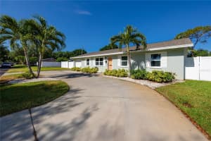 4550 3rd St N, ST PETERSBURG