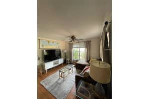 11707 NORTH DRIVE, TAMPA, FL 33617 - MLS#MFRTB8503125