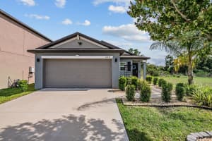 10331 BLUE PLUME COURT, RIVERVIEW, FL 33578 - MLS#MFRTB8503177