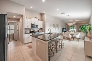 10331 BLUE PLUME COURT, RIVERVIEW, FL 33578 - MLS#MFRTB8503177