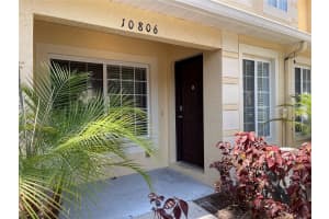 10806 BRICKSIDE COURT, RIVERVIEW, FL 33579 - MLS#MFRTB8503198