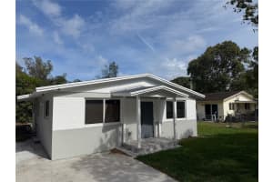 836 Sw 2nd Ter, DEERFIELD BEACH