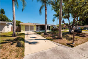 5209 LOFTON DRIVE, NEW PORT RICHEY, FL 34652 - MLS#MFRTB8503392