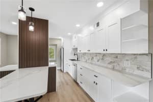 2072 AUSTRALIA WAY, CLEARWATER, FL 33763 - MLS#MFRTB8503415
