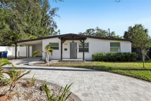 1524 Connecticut Ave Ne, ST PETERSBURG