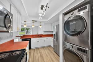 2583 COUNTRYSIDE BOULEVARD, CLEARWATER, FL 33761 - MLS#MFRTB8503476