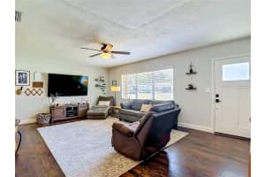 135 CONNIE AVENUE, TAMPA, FL 33613 - MLS#MFRTB8503508