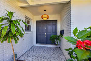 8450 FLAGSTONE DRIVE, TAMPA, FL 33615 - MLS#MFRTB8503541