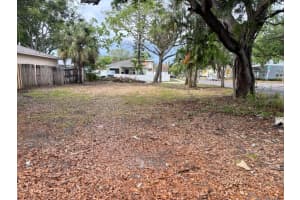2500 LANGDON AVENUE, ST PETERSBURG, FL 33712 - MLS#MFRTB8503635