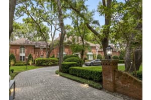 2124 LAURENCE DRIVE, CLEARWATER, FL 33764 - MLS#MFRTB8503691