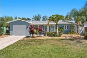 743 43rd Ave Ne, ST PETERSBURG