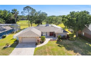405 Holly Hill Rd, OLDSMAR
