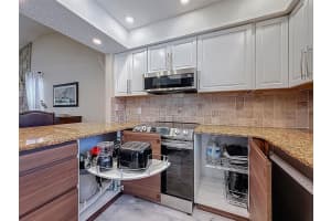 9981 EAGLES PT CIRCLE, PORT RICHEY, FL 34668 - MLS#MFRTB8503808