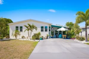 137 Lake Tarpon Dr #18, PALM HARBOR