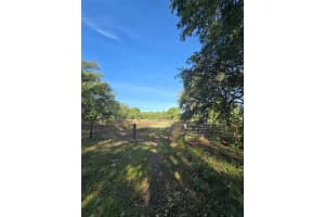 14515 Giddyup Ln, HUDSON